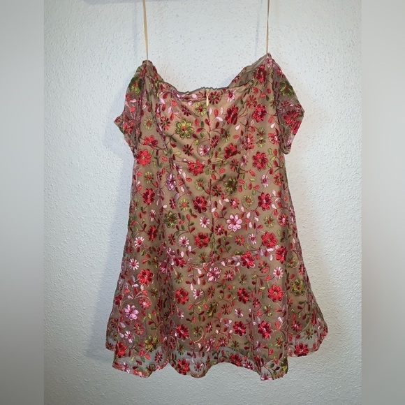 Promesa Embroidered Off the Shoulder Floral Fit and Flare Dress Size Medium - Picture 4 of 8